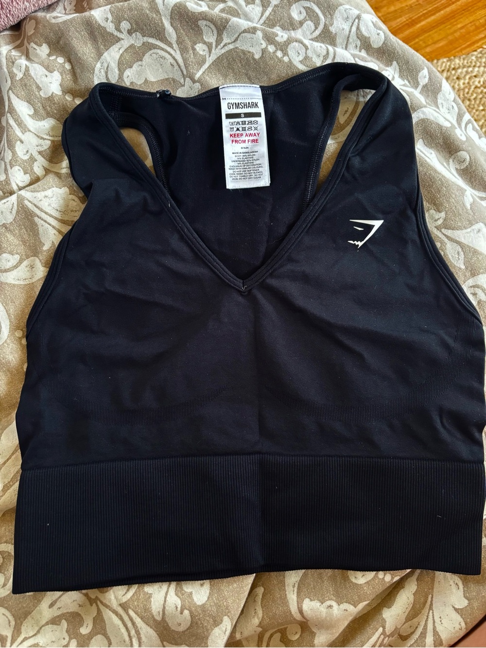 Gymshark Black Seamless Crop Sports Bra - Picture 3 of 4